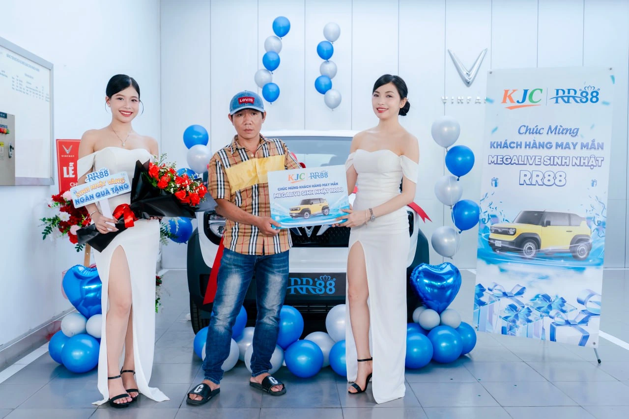 Lễ bàn giao xe Vinfast VF3 sự kiện Megalive RR88 10/7 8 photo 2025 11 03 15 01 28