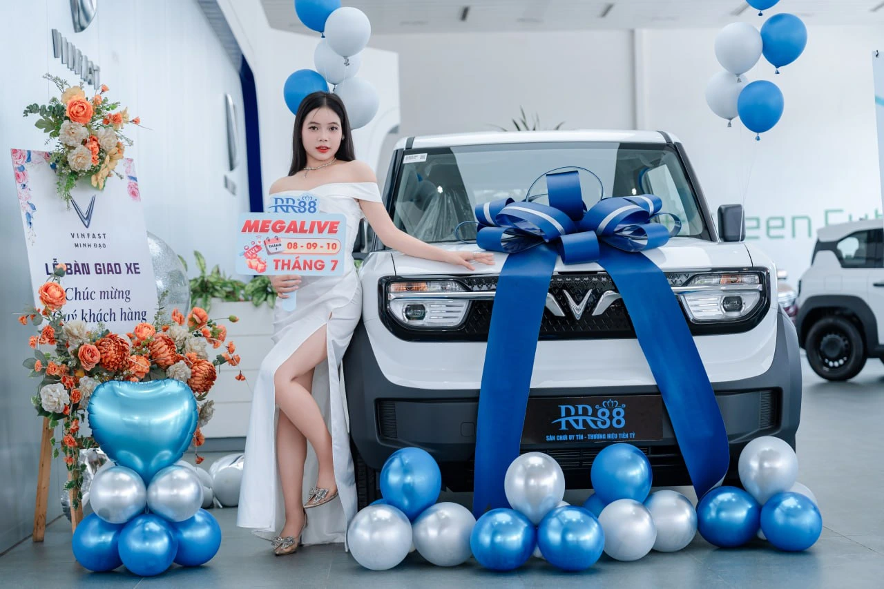 Chiếc Xe Vinfast VF3 phần quà MegaLive Sinh Nhật 10/7 9 photo 2025 11 03 15 02 36