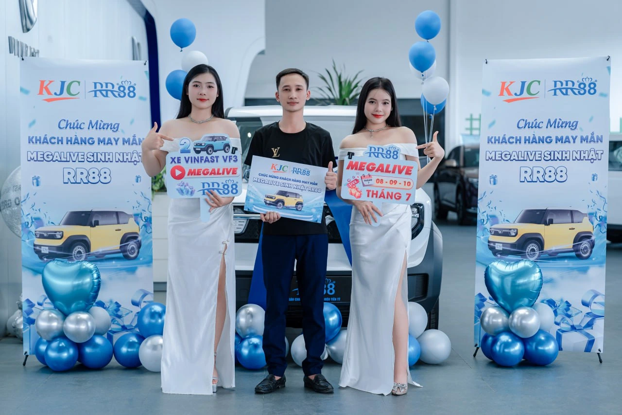 Chiếc Xe Vinfast VF3 phần quà MegaLive Sinh Nhật 10/7 2 photo 2025 11 03 15 02 49